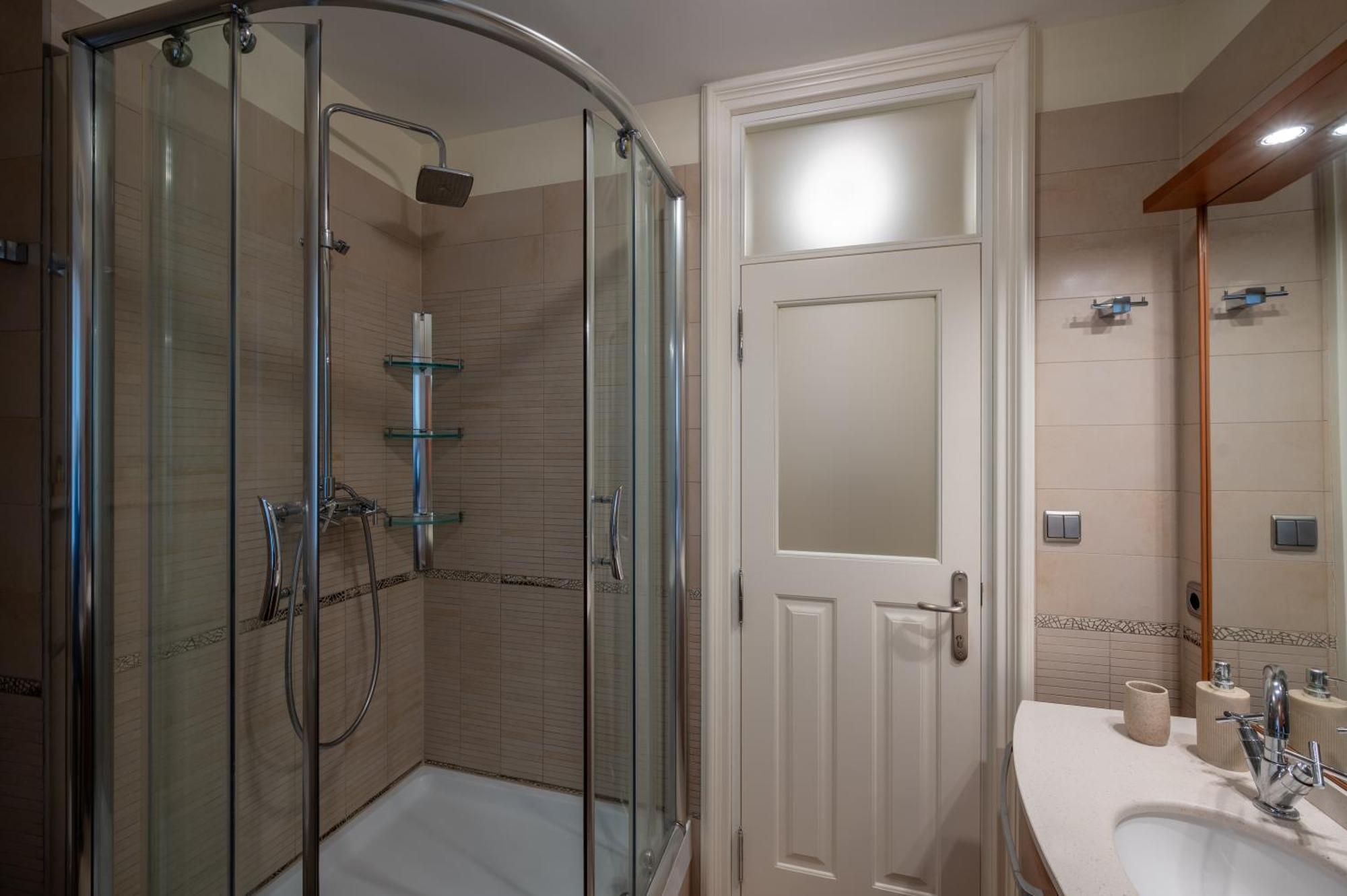 Stone Pearl Heritage Luxury Suite Split Exterior foto