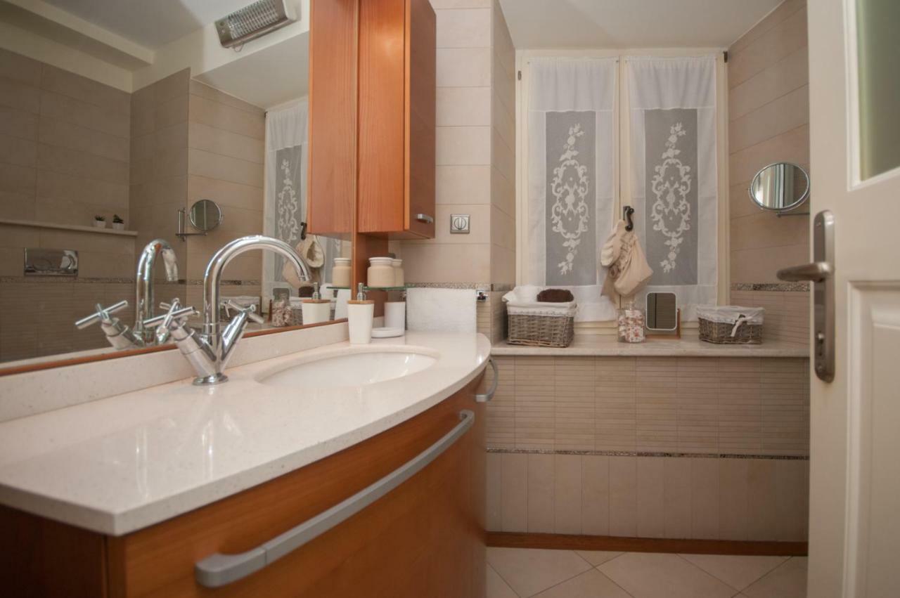 Stone Pearl Heritage Luxury Suite Split Exterior foto
